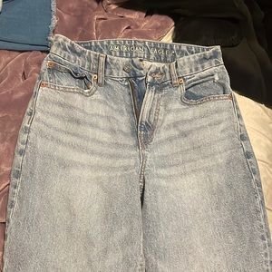 American eagle jeans, light washed